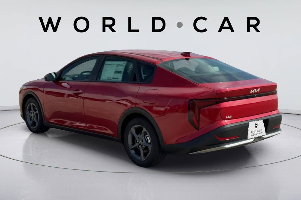 Certified 2025 Kia K4 FWD image 5
