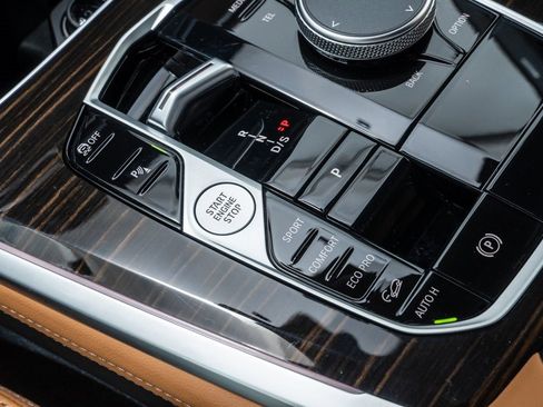 Used 2024 BMW X5 xDrive40i w/ Premium Package image 20