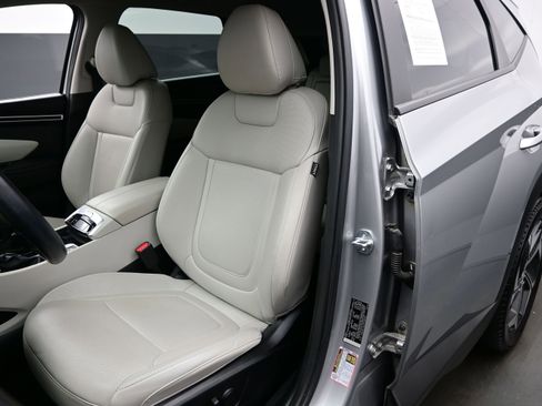 Used 2023 Hyundai Tucson SEL w/ Convenience Package AWD/4WD image 11