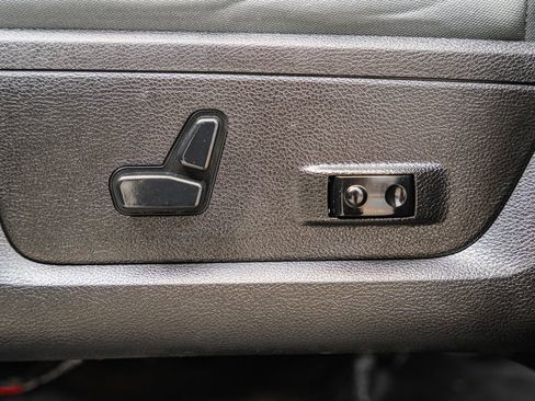 Used 2019 RAM 1500 Classic Warlock image 41