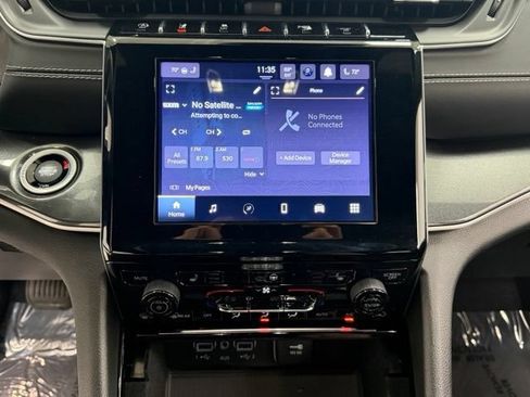 Used 2021 Jeep Grand Cherokee L Laredo AWD/4WD image 11