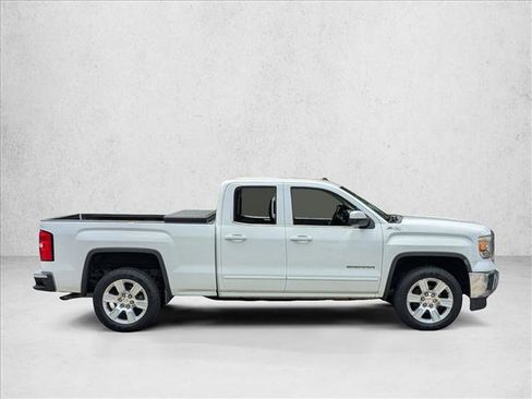 Used 2015 GMC Sierra 1500 SLE AWD/4WD image 4