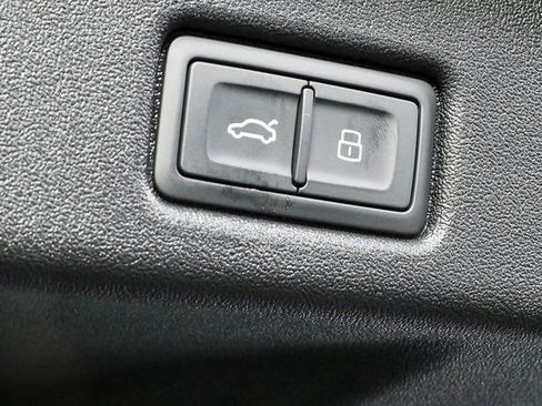 New 2025 Audi Q5 Premium Plus image 29