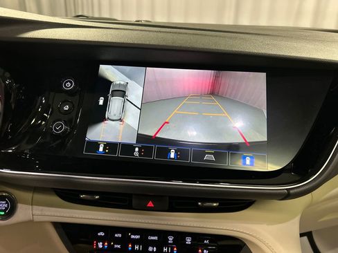 Used 2022 Buick Envision Avenir w/ Technology Package II image 18