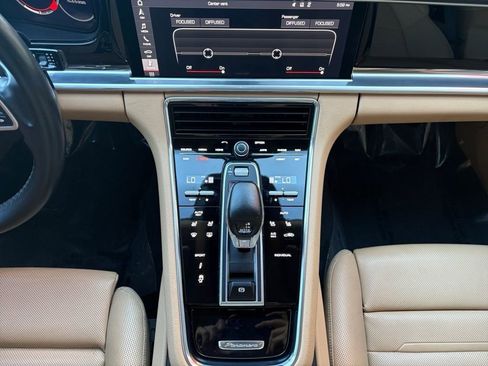 Used 2019 Porsche Panamera 4 w/ Premium Package Plus image 7