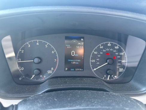 Used 2023 Toyota Corolla Cross L AWD/4WD image 10