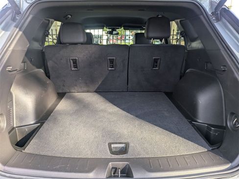 Used 2025 Chevrolet Blazer RS image 28