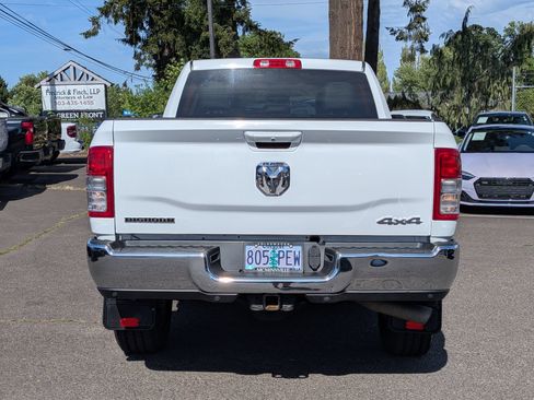 Used 2020 RAM 2500 Big Horn w/ Level 1 Equipment Group AWD/4WD image 4