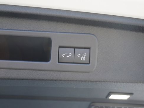 New 2026 Toyota 4Runner Limited image 16