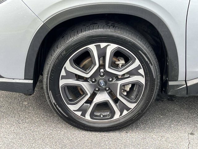 Used 2024 Subaru Ascent Touring AWD/4WD image 11