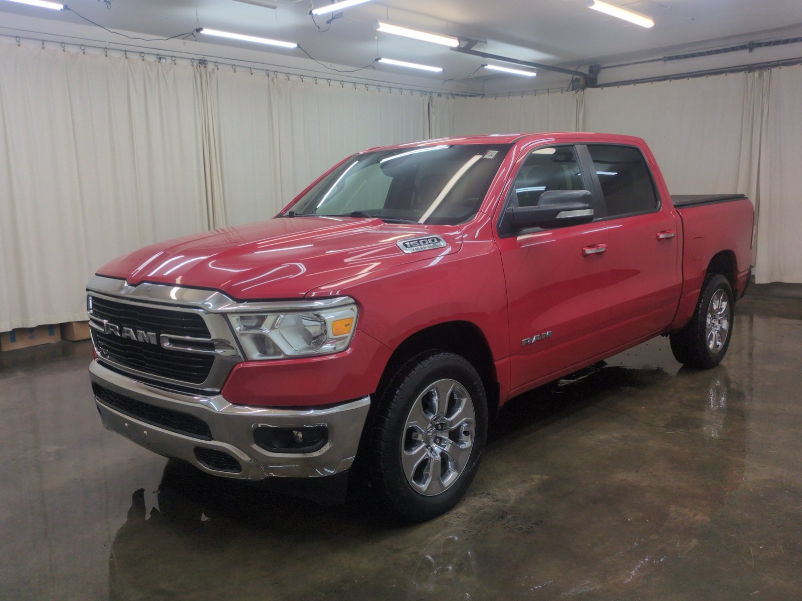 Used 2019 RAM 1500 Big Horn AWD/4WD image 1