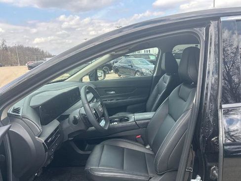 Certified 2025 Nissan Murano SV AWD/4WD image 11