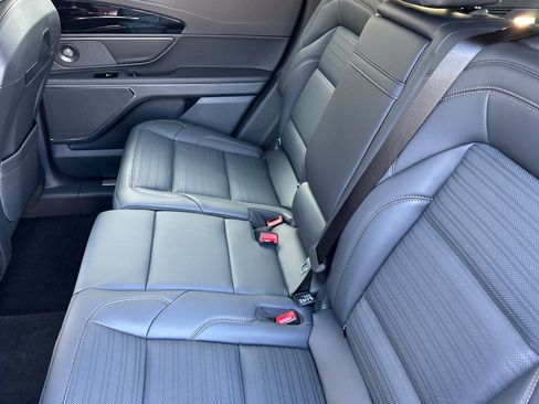 New 2026 Lincoln Nautilus Reserve w/ Jet Appearance Package image 11