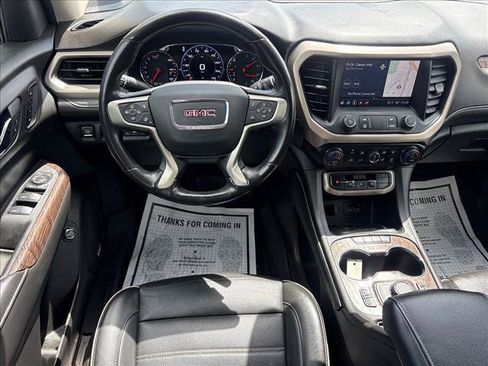 Certified 2022 GMC Acadia Denali w/ Denali Ultimate Package AWD/4WD image 6