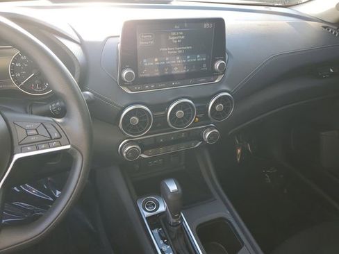 Used 2024 Nissan Sentra SV image 21