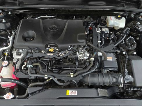 Certified 2022 Toyota Camry SE FWD image 25