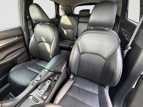 Used 2022 INFINITI QX50 Luxe AWD/4WD image 13