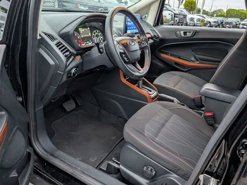 Certified 2021 Ford EcoSport SE w/ SE Appearance Package FWD image 6