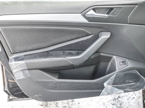 Used 2026 Volkswagen Jetta Sport FWD image 26