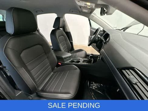 Used 2024 Volkswagen Jetta SE FWD image 22