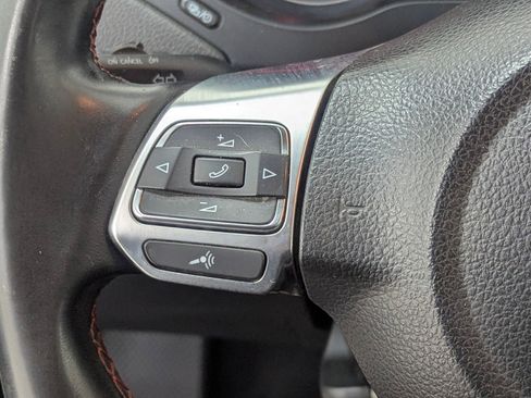 Used 2013 Volkswagen Jetta GLI Autobahn image 16