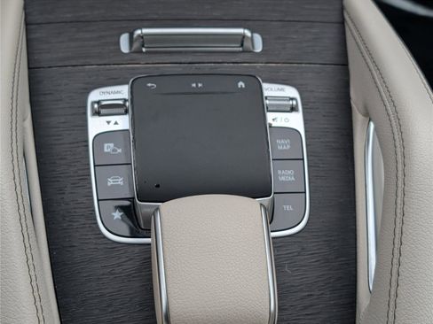 Used 2020 Mercedes-Benz GLS 450 4MATIC image 30