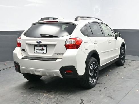 Used 2017 Subaru Crosstrek 2.0i Limited image 6