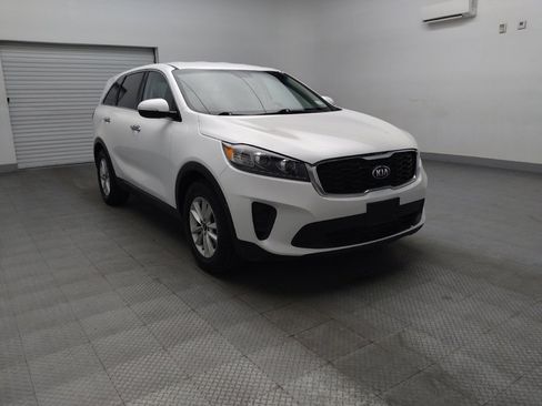 Used 2020 Kia Sorento FWD V6 image 13