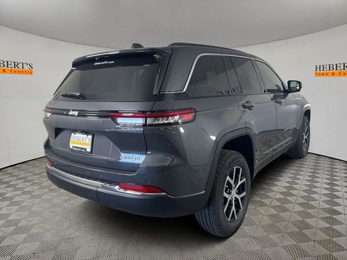 New 2025 Jeep Grand Cherokee Limited image 7