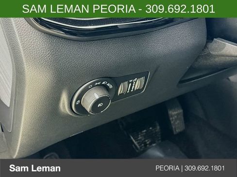 New 2026 Jeep Compass Limited image 10