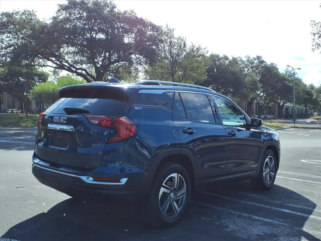 Used 2021 GMC Terrain SLT w/ Infotainment Package II AWD/4WD image 6