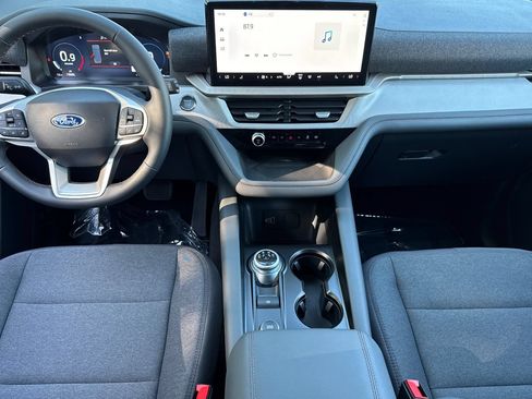 New 2026 Ford Explorer Active AWD/4WD image 12