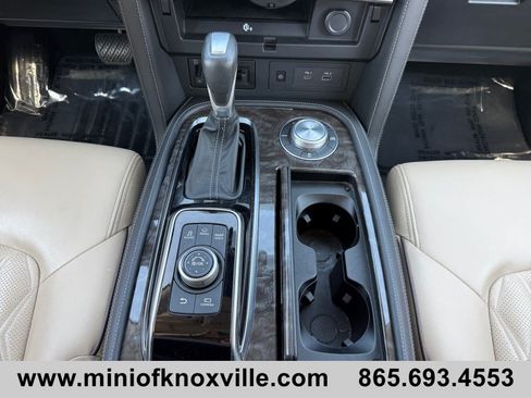 Used 2022 Nissan Armada Platinum w/ Captain's Chairs Package AWD/4WD image 27