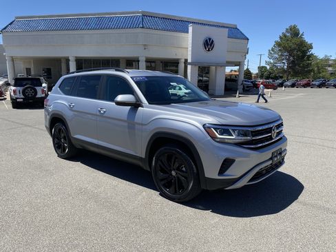 Certified 2023 Volkswagen Atlas SE w/ Black Wheel Package AWD/4WD image 49