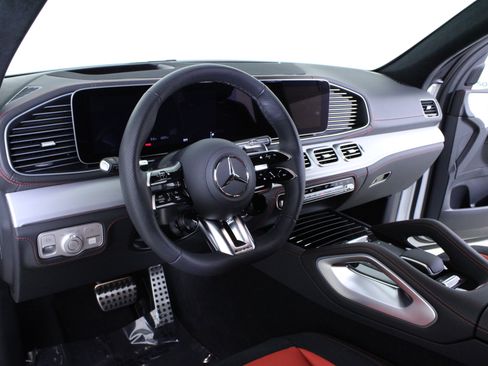 Used 2025 Mercedes-Benz GLE 63 AMG S image 25
