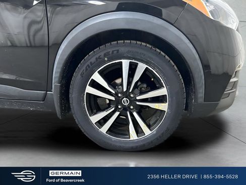 Used 2020 Nissan Kicks SV FWD image 22