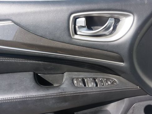 Used 2017 INFINITI QX60 Luxe AWD/4WD image 4