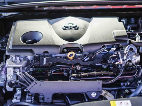 Certified 2024 Toyota Camry SE image 31