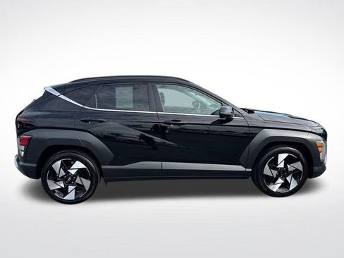 Used 2024 Hyundai Kona Limited FWD image 7