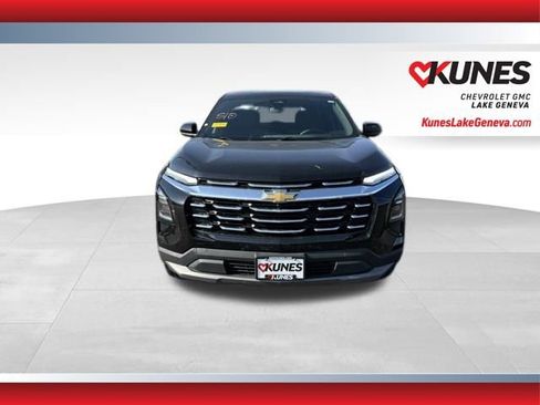 Used 2025 Chevrolet Equinox LT image 10