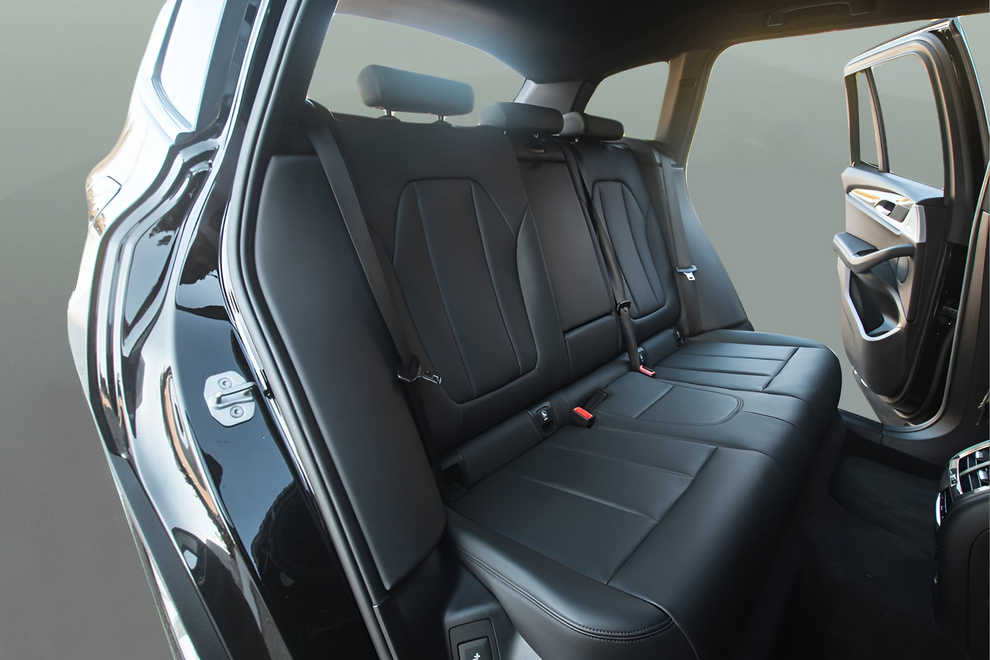 Used 2019 BMW X3 sDrive30i w/ Driving Assistance Package RWD image 13