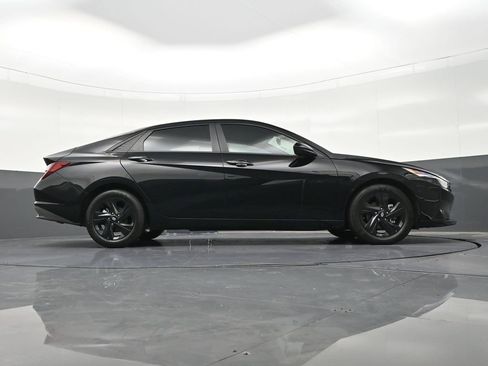 Used 2023 Hyundai Elantra SEL FWD image 35
