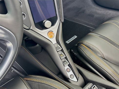 New 2026 McLaren 750S Spider image 14