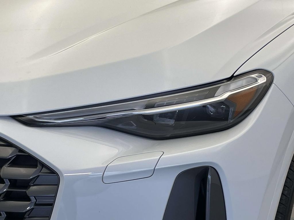 New 2026 Audi Q5 Premium Plus AWD/4WD image 15