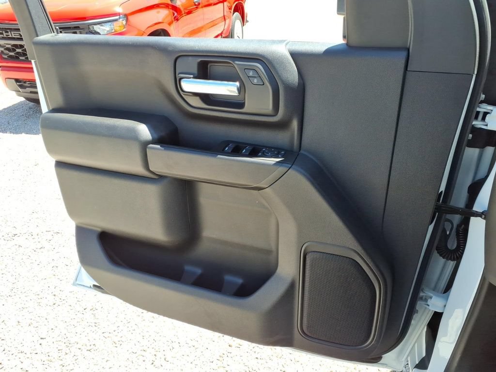 Used 2025 Chevrolet Silverado 2500 W/T w/ WT Convenience Package AWD/4WD image 34