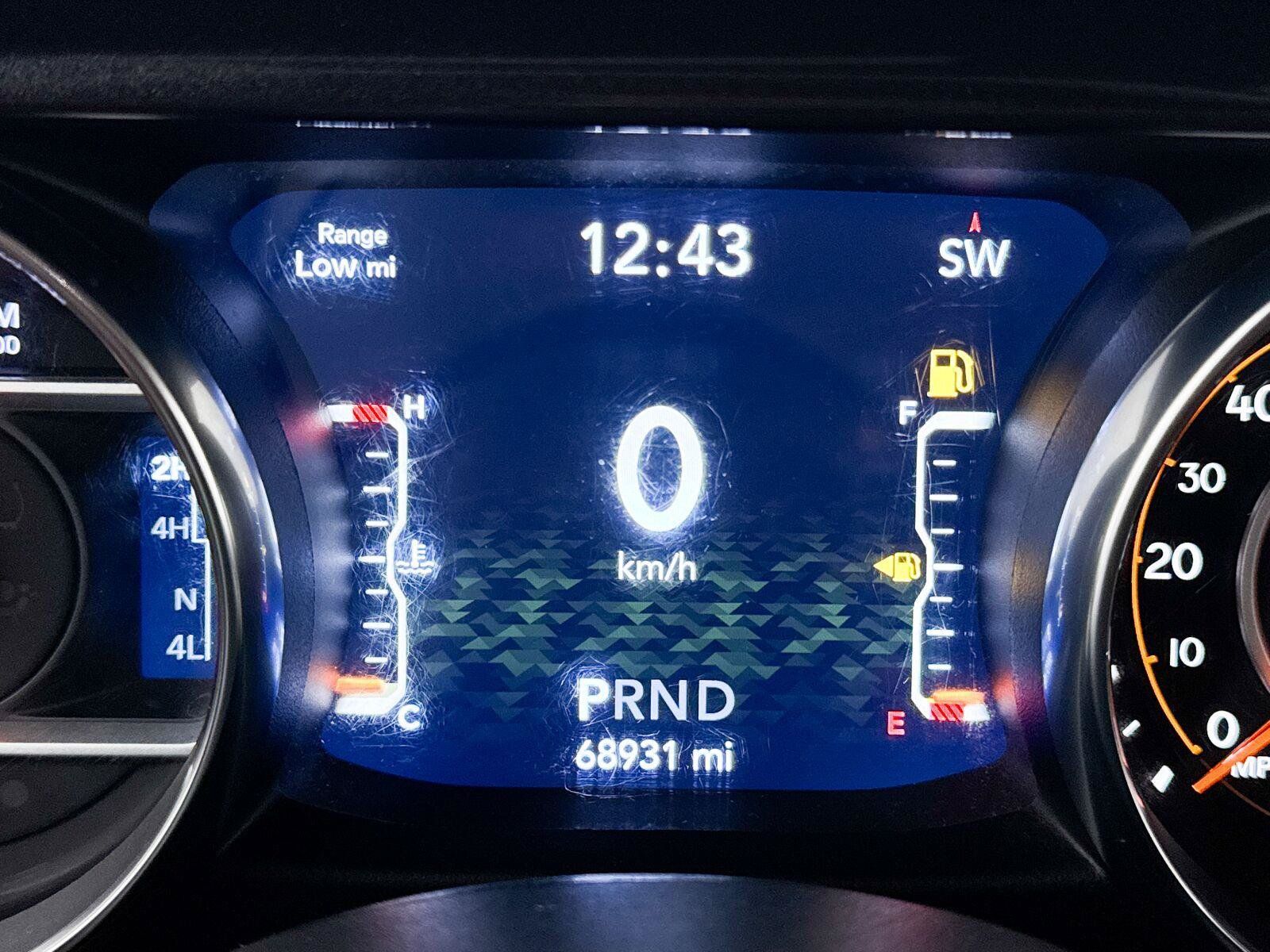 Used 2021 Jeep Wrangler Unlimited Sport AWD/4WD image 33