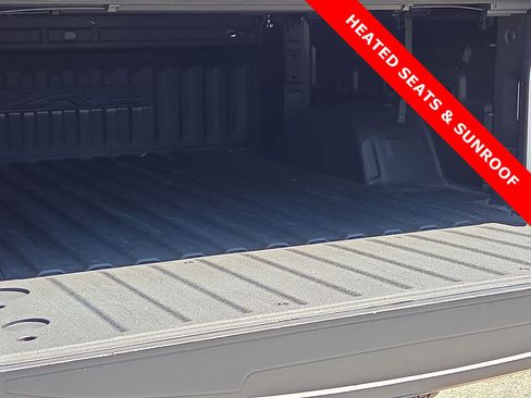 Used 2024 Chevrolet Silverado 1500 ZR2 w/ Technology Package AWD/4WD image 9