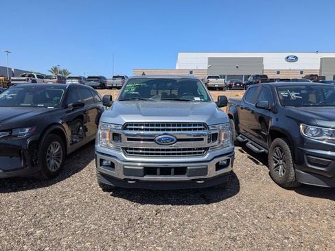 Used 2020 Ford F150 XLT w/ Equipment Group 302A Luxury AWD/4WD image 3