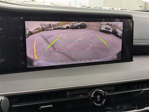 New 2025 Nissan Murano SV image 14