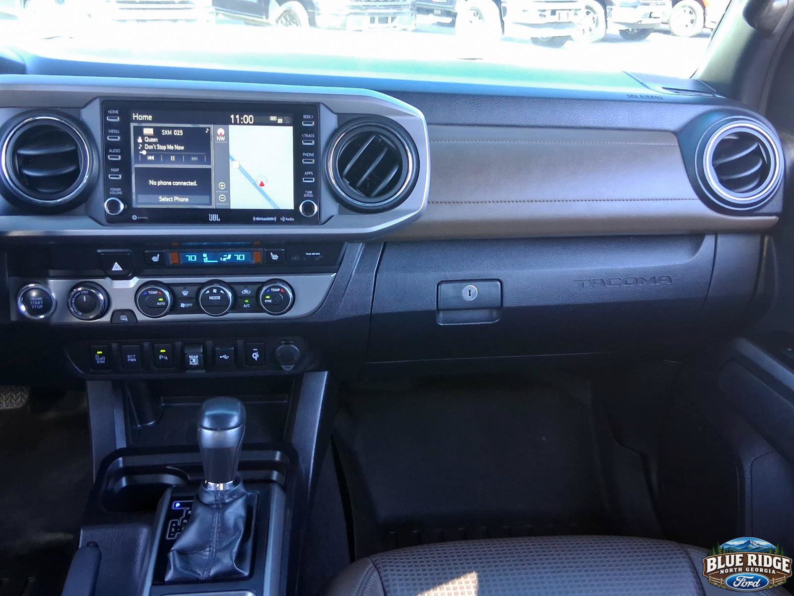Used 2021 Toyota Tacoma Limited AWD/4WD image 16